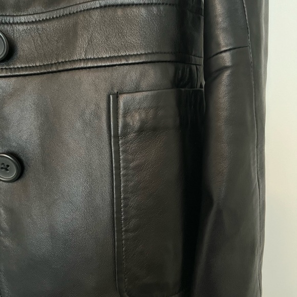 Banana Republic Real Authentic Leather Blazer - Classic size small - Picture 3 of 5